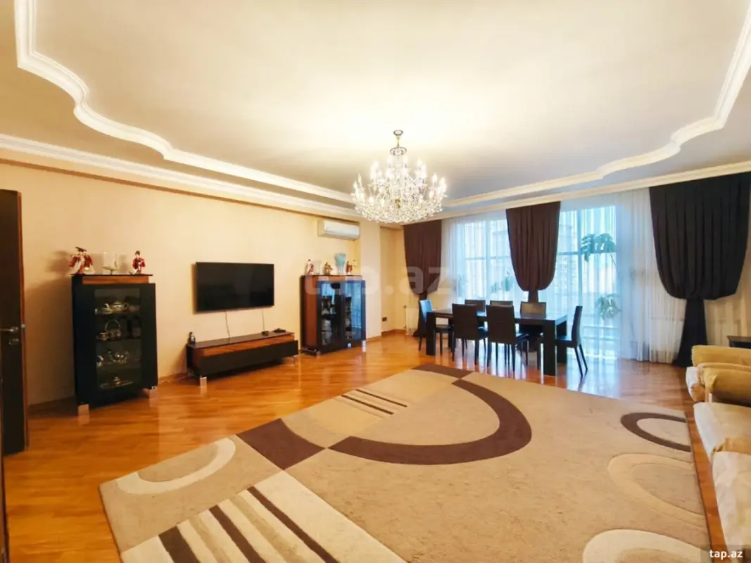 Satılır 4 otaqlı yeni tikili 170 m²
