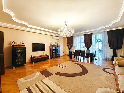 Satılır 4 otaqlı yeni tikili 170 m² — Bakı 4 otaq 170.00 m²