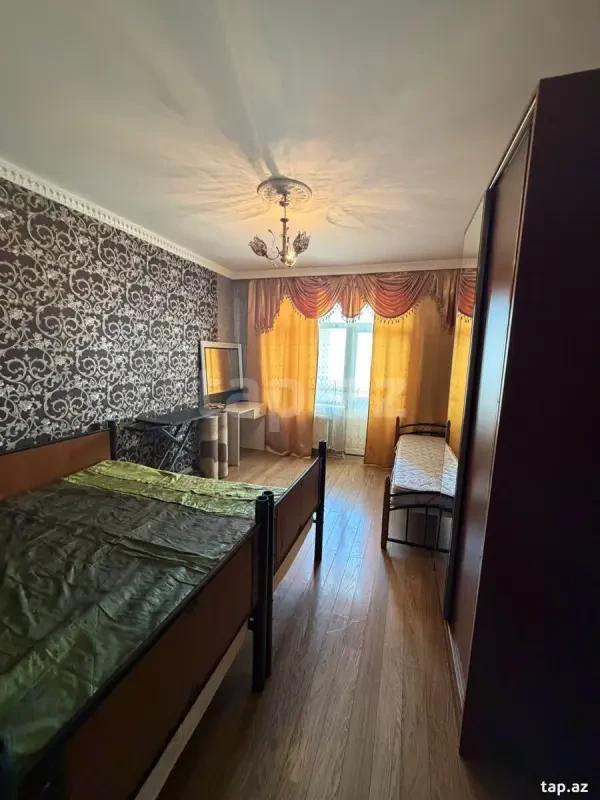 Kirayə verilir 2 otaqlı yeni tikili 70 m²