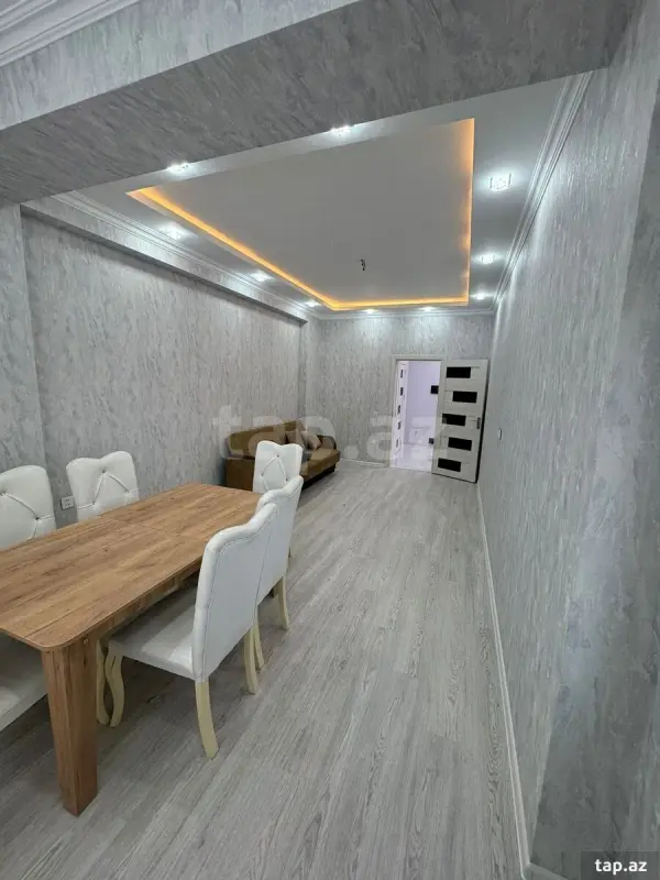 Kirayə verilir 2 otaqlı yeni tikili 75 m²