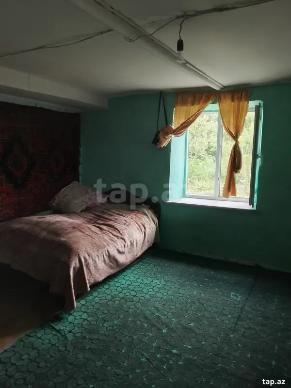 Satılır 5 otaqlı həyət evi 65 m²