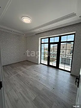 Satılır 4 otaqlı həyət evi 150 m² — Bakı 4 otaq 150.00 m²