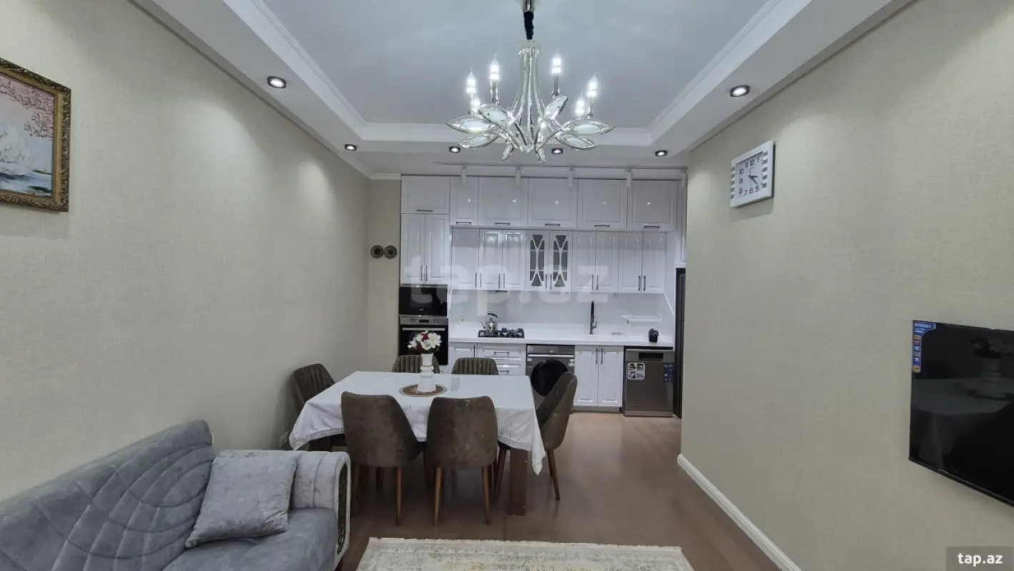 Satılır 3 otaqlı yeni tikili 74 m²