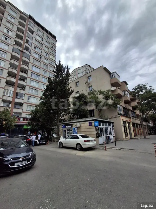 Kirayə verilir 2 otaqlı mənzil 52 m²