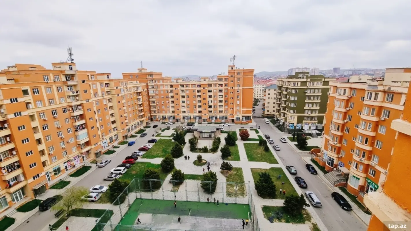 Satılır 4 otaqlı yeni tikili 132 m²