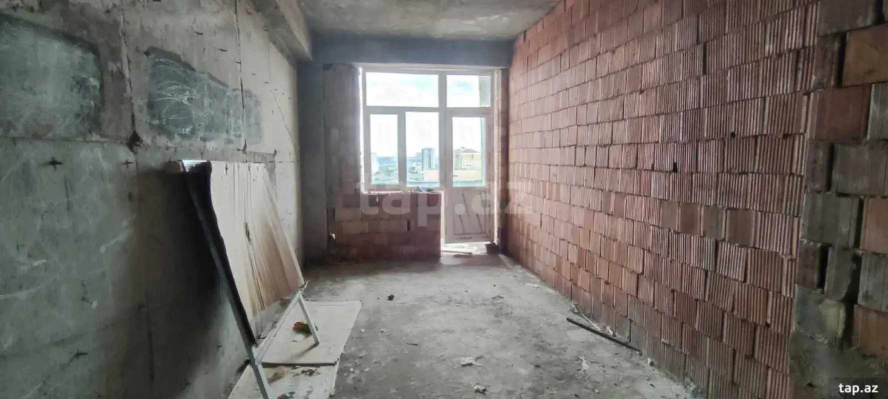 Satılır 2 otaqlı yeni tikili 88 m²