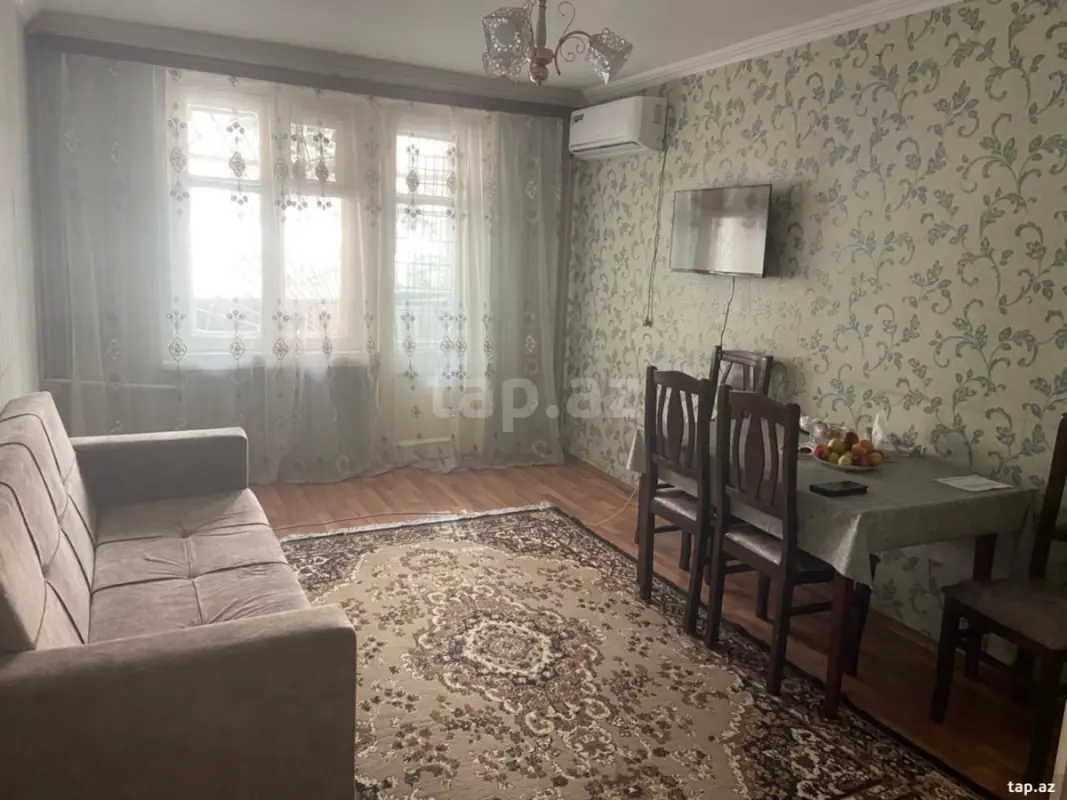 Kirayə verilir 2 otaqlı yeni tikili 45 m²