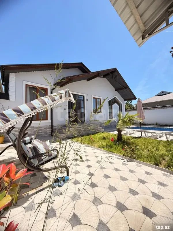 Kirayə verilir 5 otaqlı həyət evi 200 m²