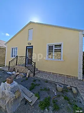 Satılır 4 otaqlı həyət evi 100 m² — Şəki 4 otaq 100.00 m²