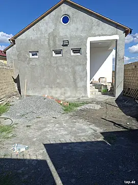 Satılır 4 otaqlı həyət evi 100 m² — Şəki 4 otaq 100.00 m²