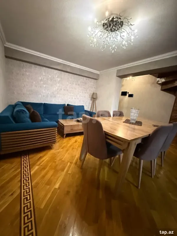 Satılır 3 otaqlı yeni tikili 140 m²