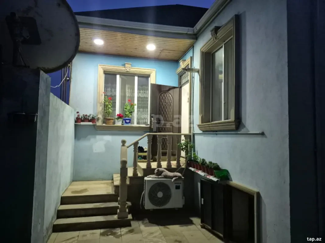 Satılır 3 otaqlı həyət evi 90 m²