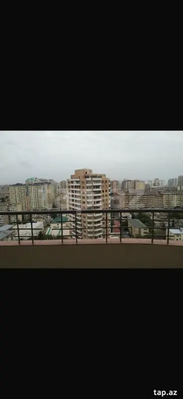 Kirayə verilir 4 otaqlı yeni tikili 197 m²