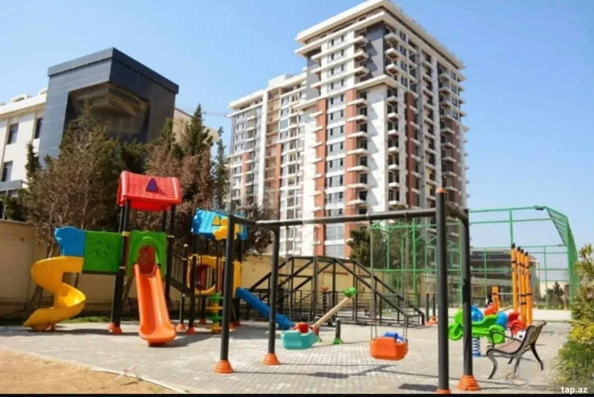 Kirayə verilir 3 otaqlı yeni tikili 108 m²