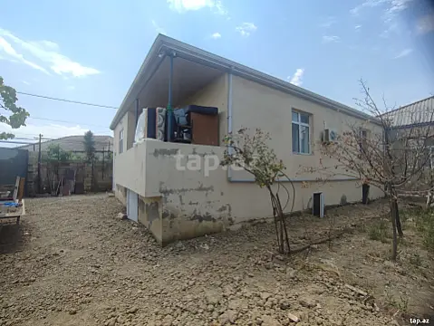 Satılır 3 otaqlı həyət evi 70 m² — Sumqayıt 3 otaq 70.00 m²
