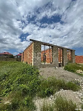 Satılır 4 otaqlı həyət evi 100 m² — Qusar 4 otaq 100.00 m²