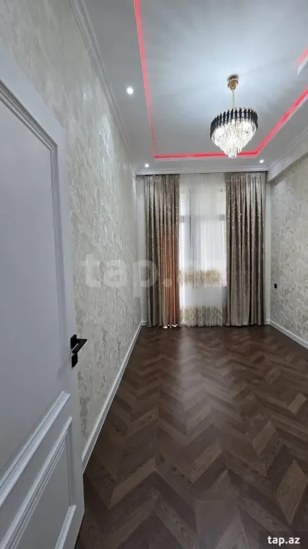 Satılır 2 otaqlı yeni tikili 60 m²