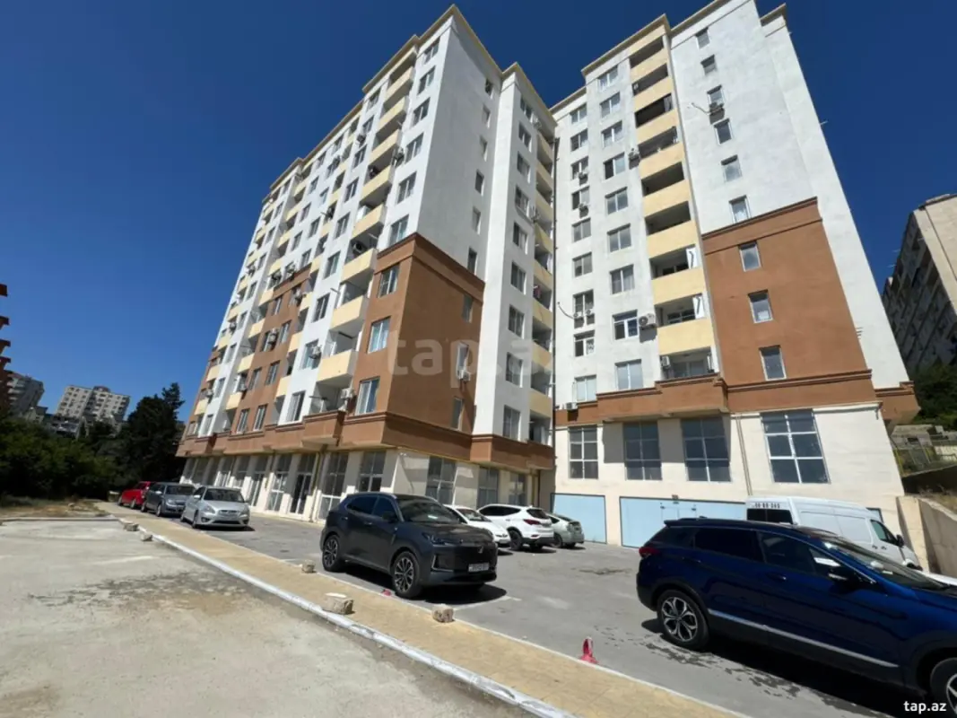 Satılır 3 otaqlı yeni tikili 75 m²