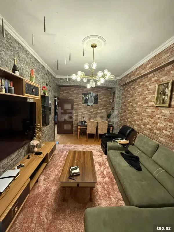 Satılır 3 otaqlı yeni tikili 87 m²