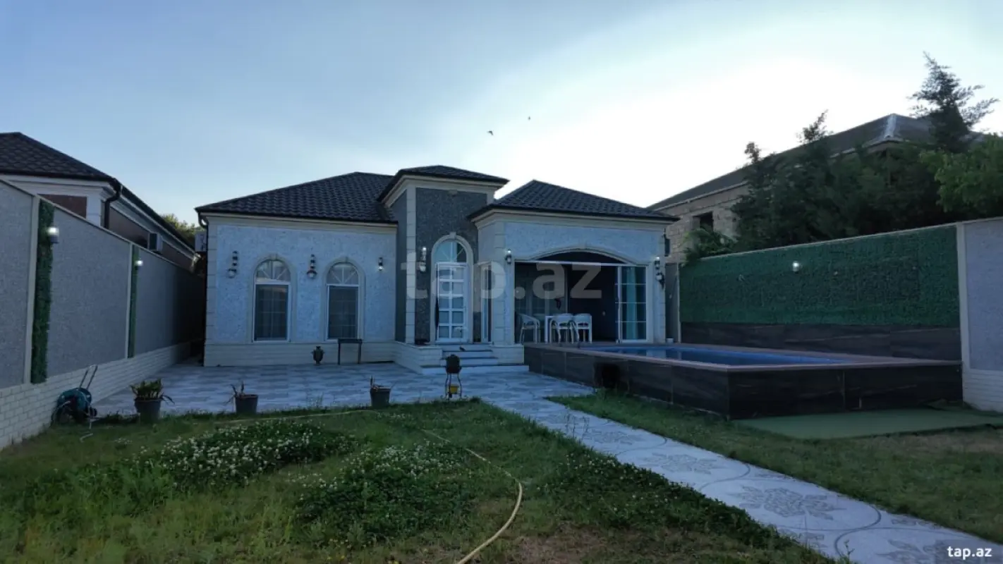 Kirayə verilir 3 otaqlı həyət evi 250 m²
