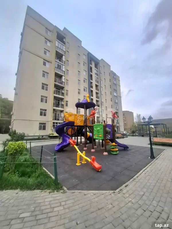 Satılır 2 otaqlı yeni tikili 57 m²