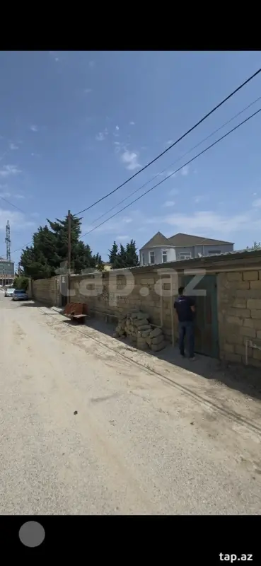 Satılır 3 otaqlı həyət evi 200 m²
