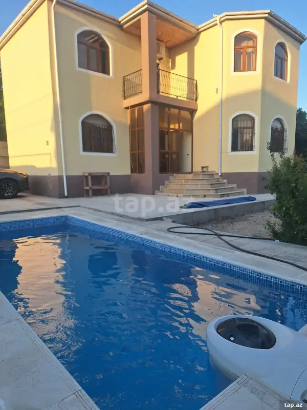 Kirayə verilir 5 otaqlı həyət evi 150 m²