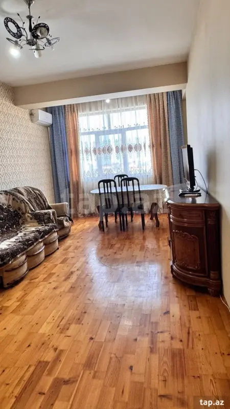 Kirayə verilir 3 otaqlı yeni tikili 97 m²