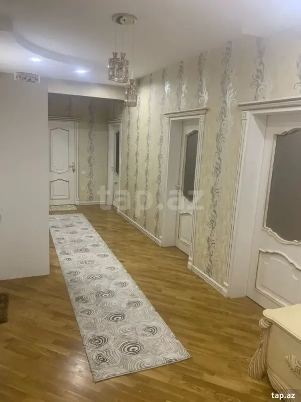 Satılır 3 otaqlı yeni tikili 139 m²