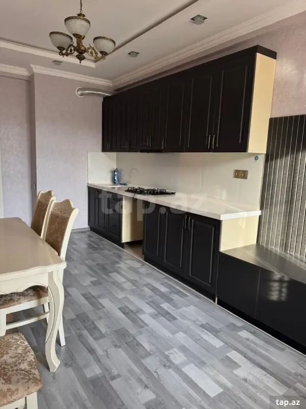 Kirayə verilir 2 otaqlı yeni tikili 67 m²