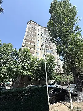 Satılır 3 otaqlı yeni tikili 130 m² — Bakı 3 otaq 130.00 m²