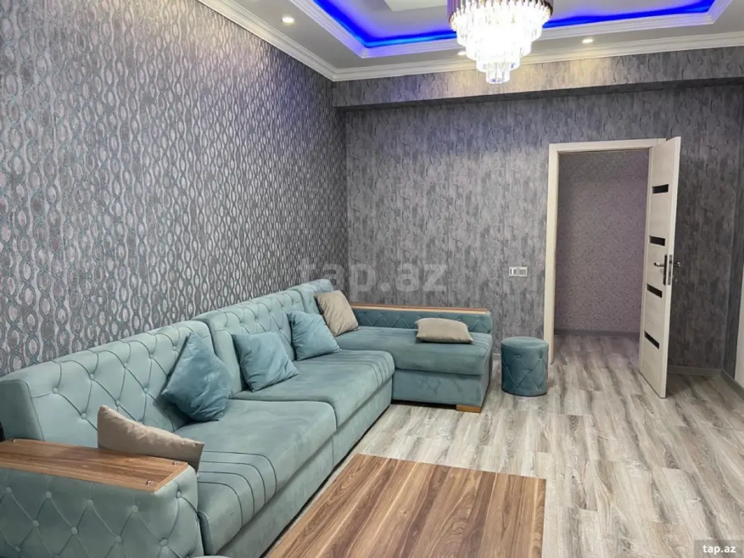 Kirayə verilir 3 otaqlı yeni tikili 85 m²