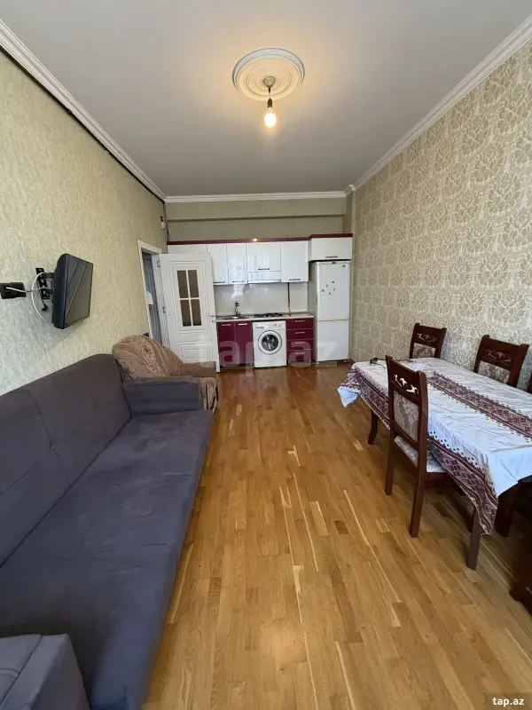 Kirayə verilir 2 otaqlı yeni tikili 50 m²