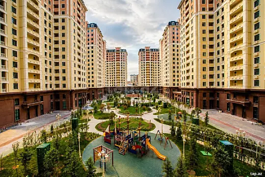 Satılır 2 otaqlı yeni tikili 76 m² — Bakı 2 otaq 76.00 m²