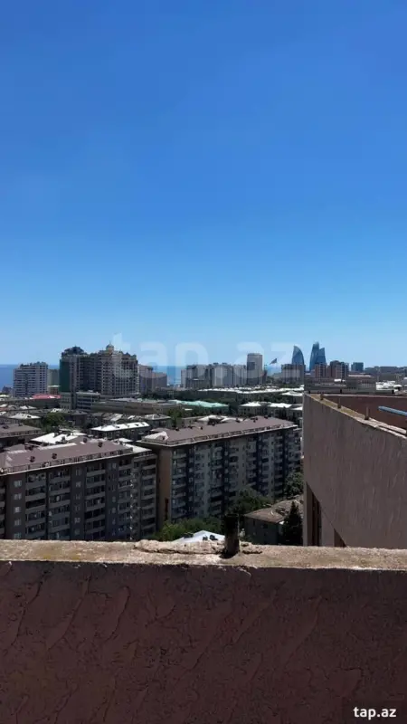 Satılır 3 otaqlı yeni tikili 110 m²