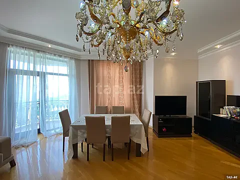 Kirayə verilir 4 otaqlı yeni tikili 183 m² — Bakı 4 otaq 183.00 m²