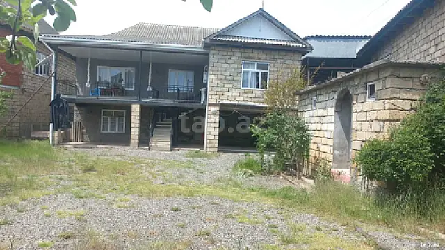 Satılır 5 otaqlı həyət evi 110 m² — Lənkəran 5 otaq 110.00 m²