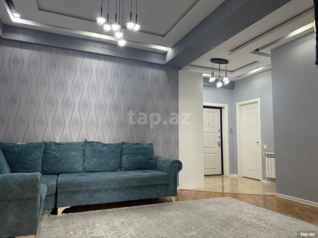 Satılır 4 otaqlı yeni tikili 130 m²