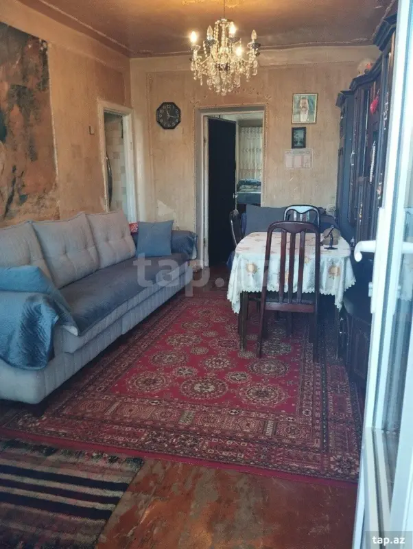 Satılır 2 otaqlı mənzil 56 m²