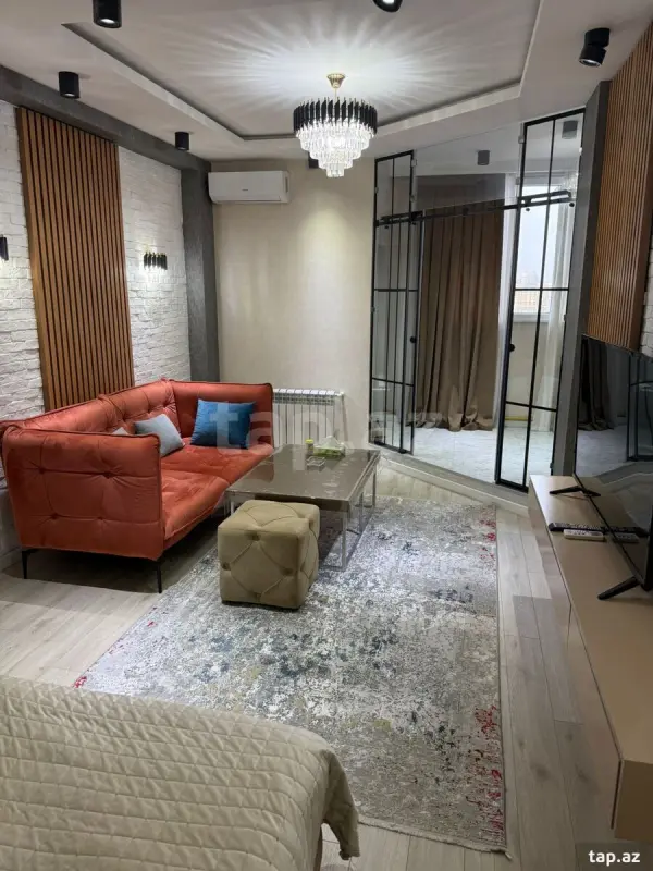 Satılır 1 otaqlı yeni tikili 50 m²