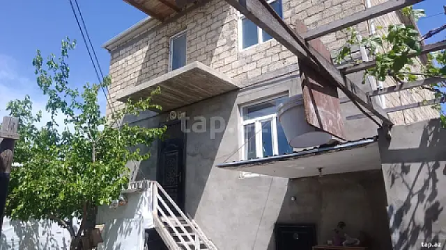 Satılır 5 otaqlı həyət evi 200 m² — Sumqayıt 5 otaq 200.00 m²