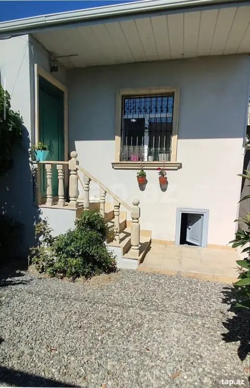 Satılır 3 otaqlı həyət evi 80 m²