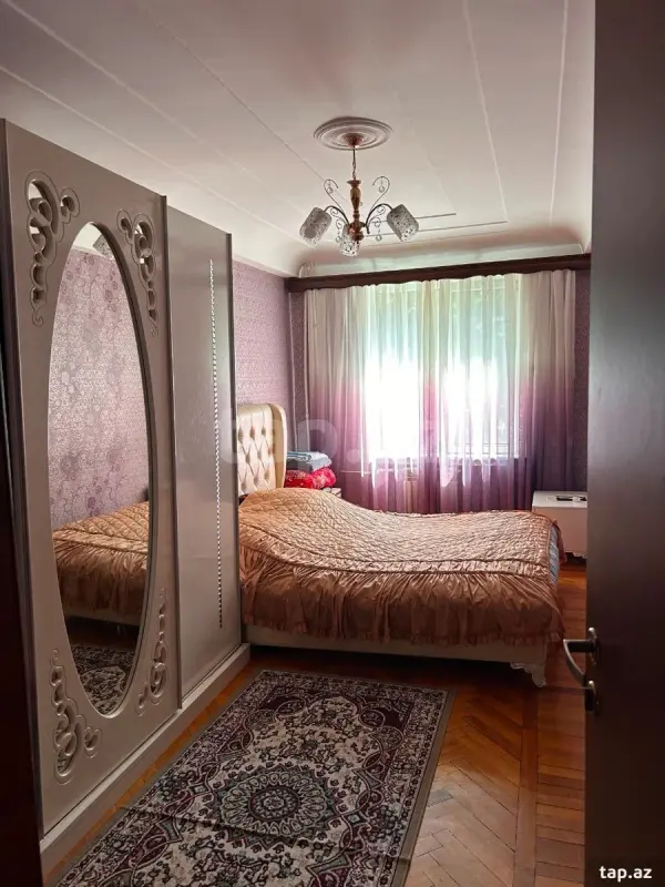 Satılır 3 otaqlı mənzil 77 m²