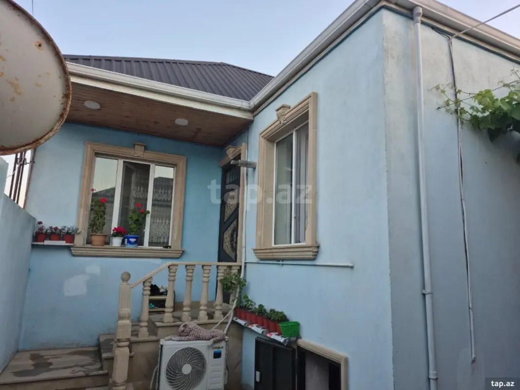 Satılır 3 otaqlı həyət evi 81 m²