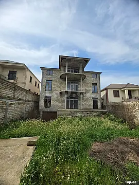 Satılır 10 otaqlı həyət evi 650 m² — Bakı 10 otaq 650.00 m²