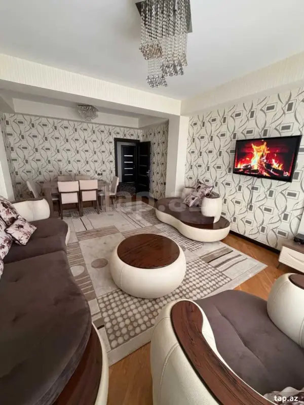 Satılır 3 otaqlı yeni tikili 120 m²