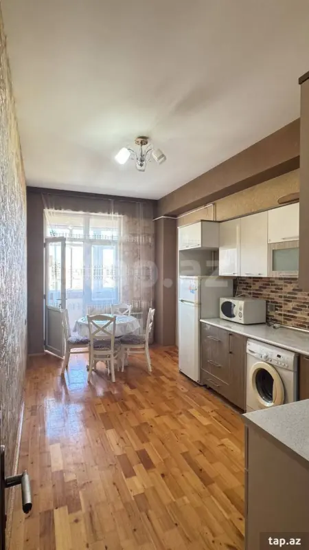 Kirayə verilir 3 otaqlı yeni tikili 92 m²