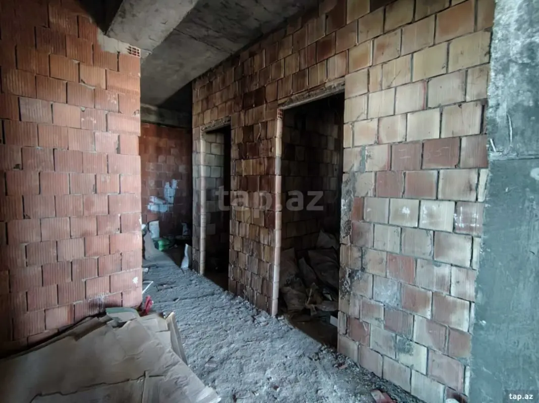 Satılır 2 otaqlı yeni tikili 98.5 m²