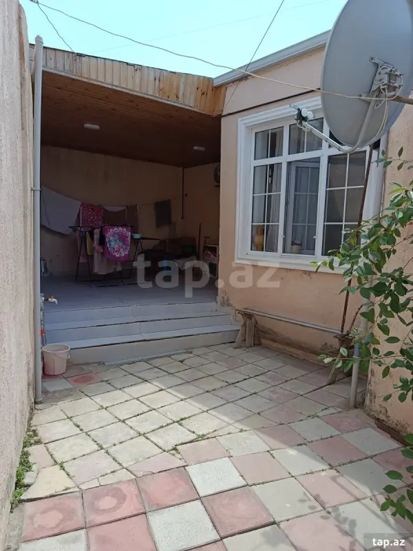 Satılır 3 otaqlı həyət evi 188 m²