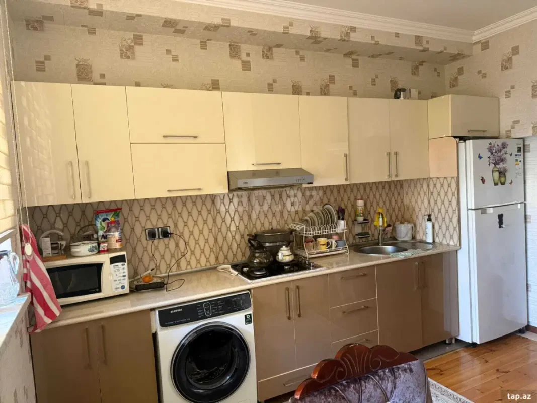 Satılır 2 otaqlı yeni tikili 105 m²